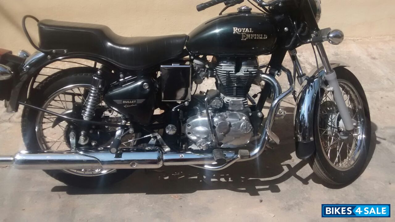 Black Royal Enfield Bullet Electra Twinspark Black Royal Enfield Bullet Electra Twinspark