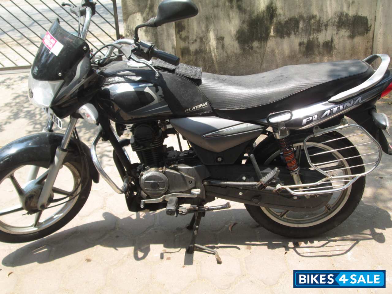 Used 2007 model Bajaj Platina 100 for sale in Chennai. ID 119841. Black