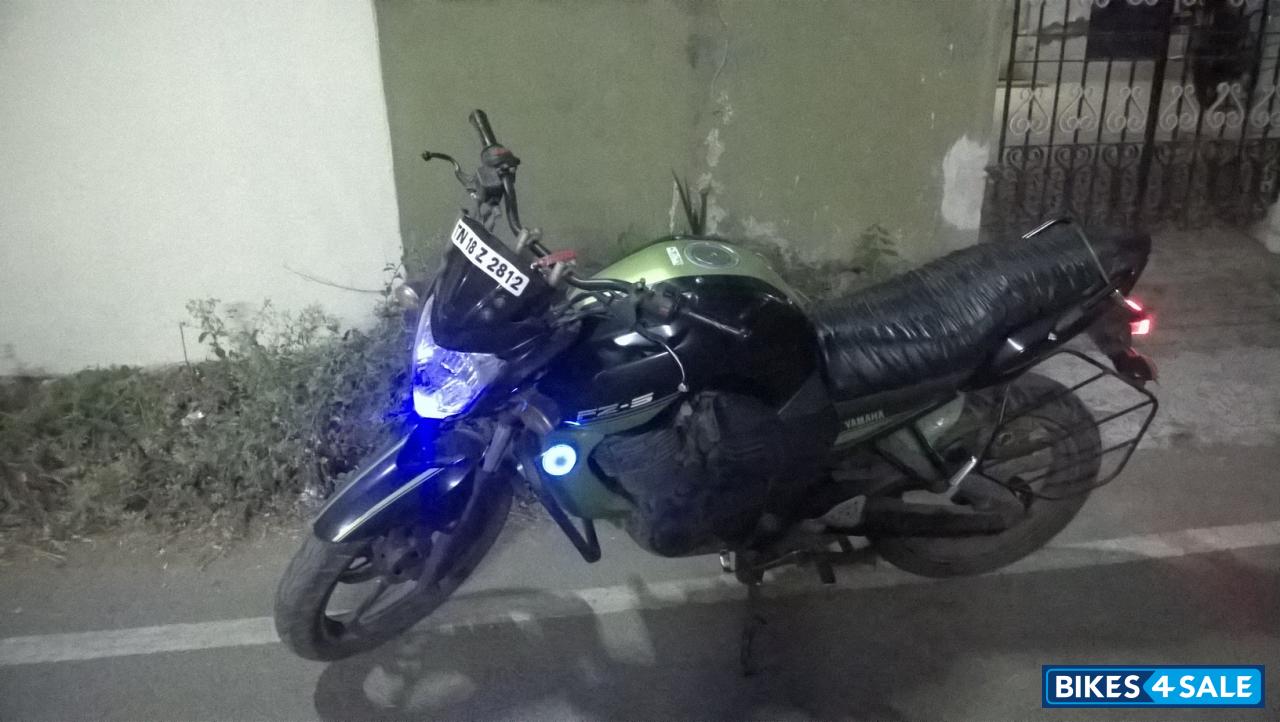 Cyber Green Yamaha FZ-S
