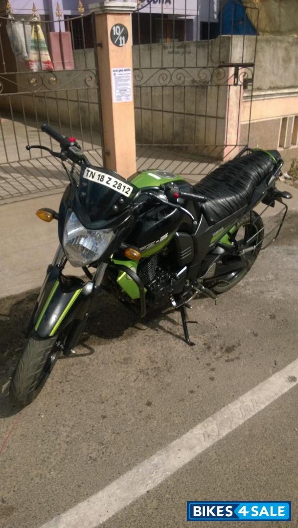 Cyber Green Yamaha FZ-S
