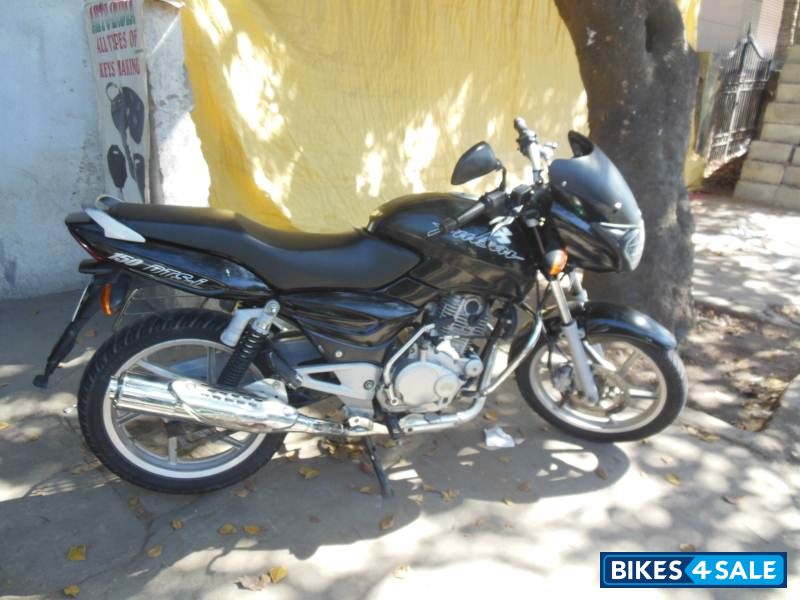 Black Bajaj Pulsar 150 DTSi