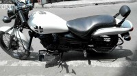 White Yamaha Enticer