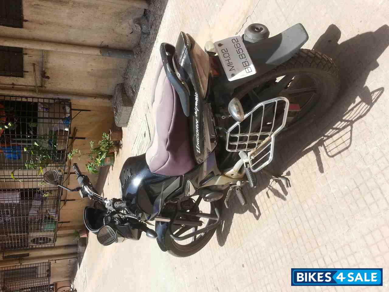 Black Honda Unicorn Black Honda Unicorn