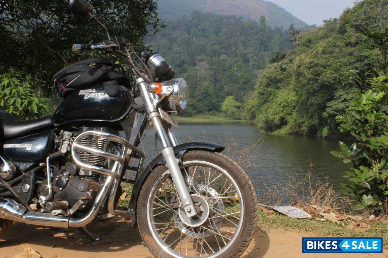 Twilight Royal Enfield Thunderbird TwinSpark 350 Twilight Royal Enfield Thunderbird TwinSpark 350