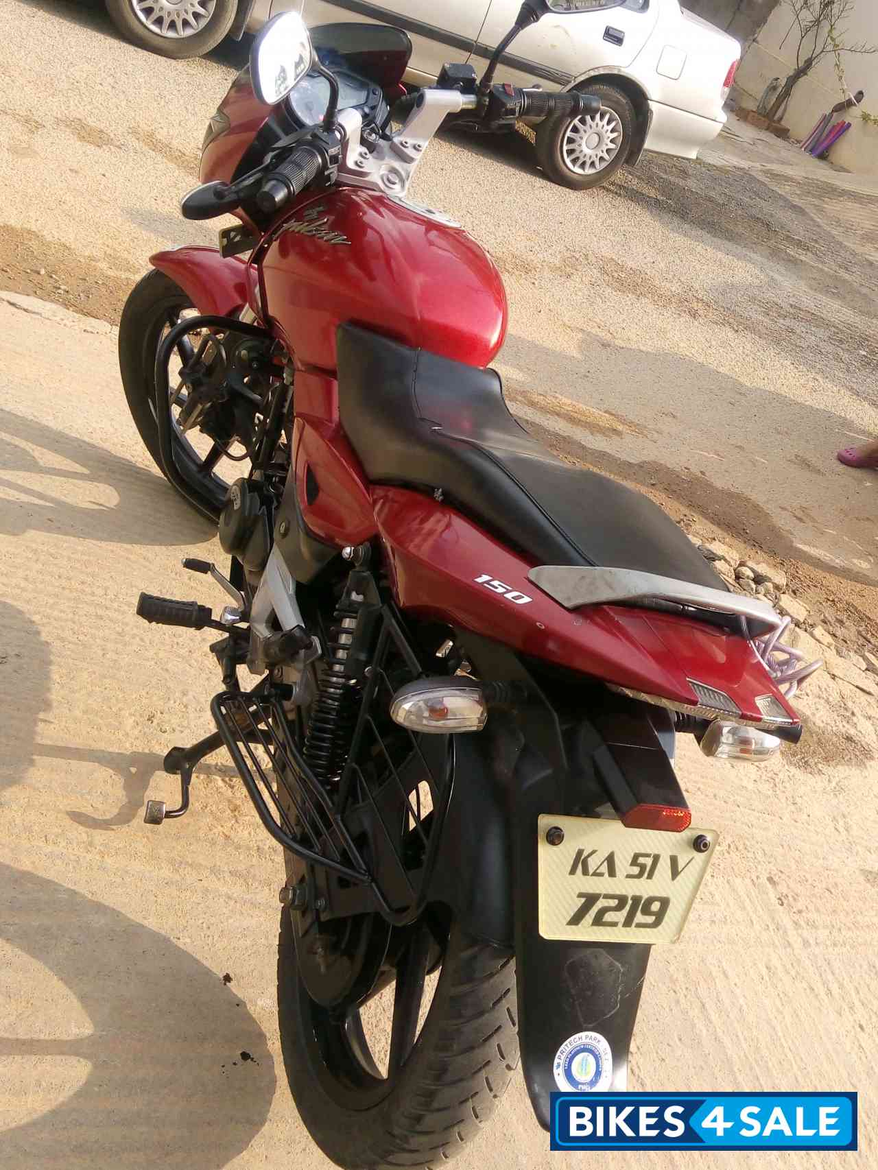 Red Bajaj Pulsar 150 DTSi Red Bajaj Pulsar 150 DTSi