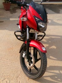 Red Bajaj Pulsar 150 DTSi