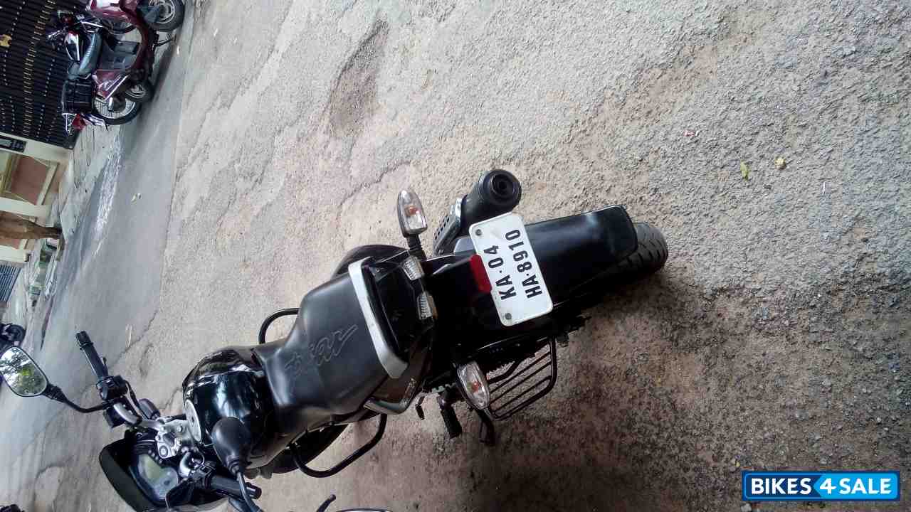 Black Bajaj Pulsar 150 DTSi