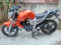 Orange Yamaha FZ16