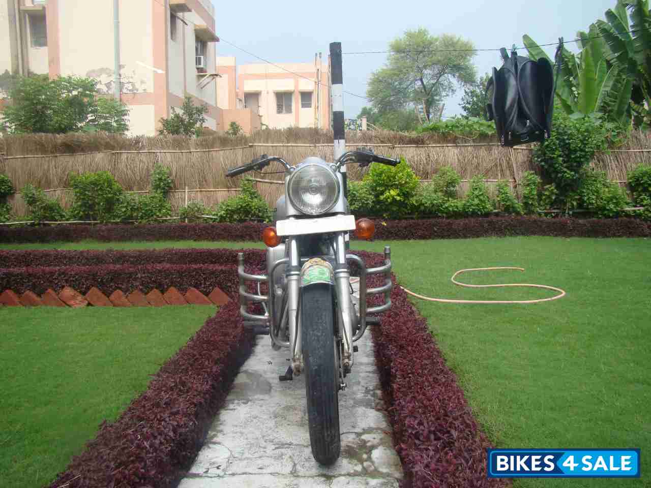 Silver Royal Enfield Bullet Campus