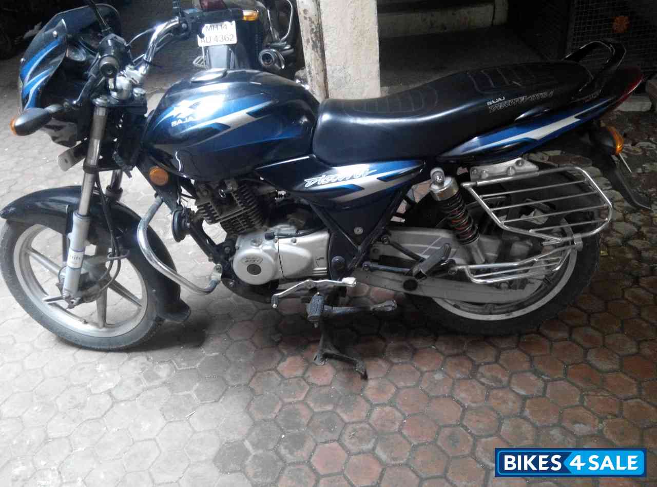 Blue Bajaj Discover DTSi 125