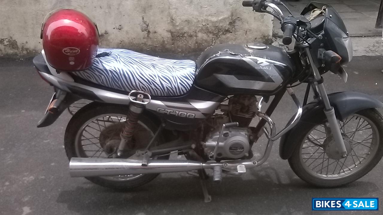 Black Bajaj CT 100