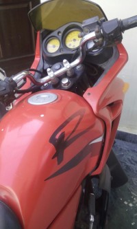 Red Hero Karizma R