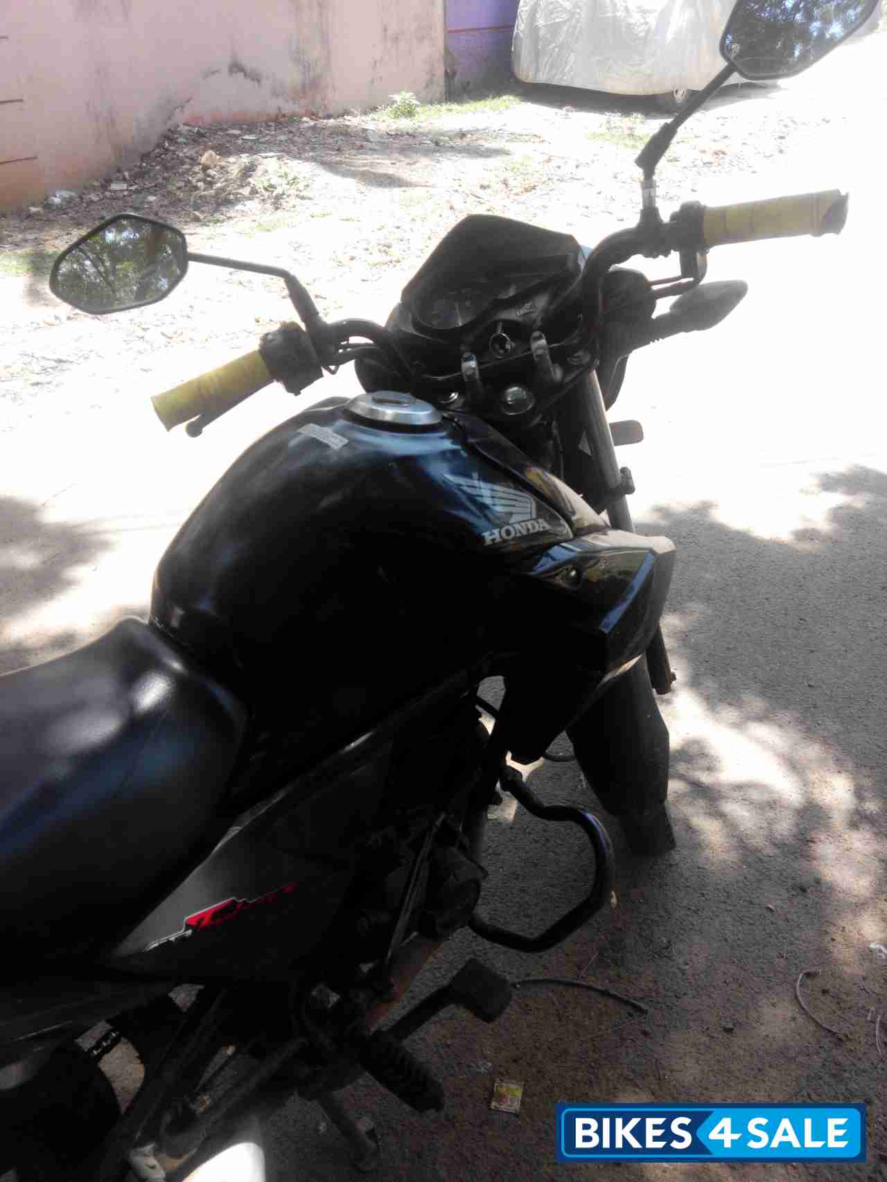 Black Honda CB Twister