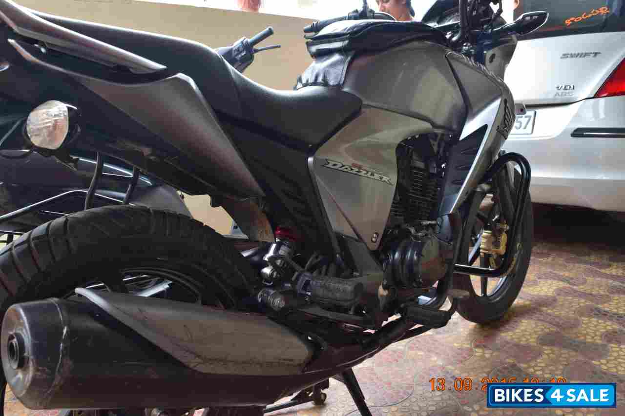 Sliver Honda Unicorn Dazzler