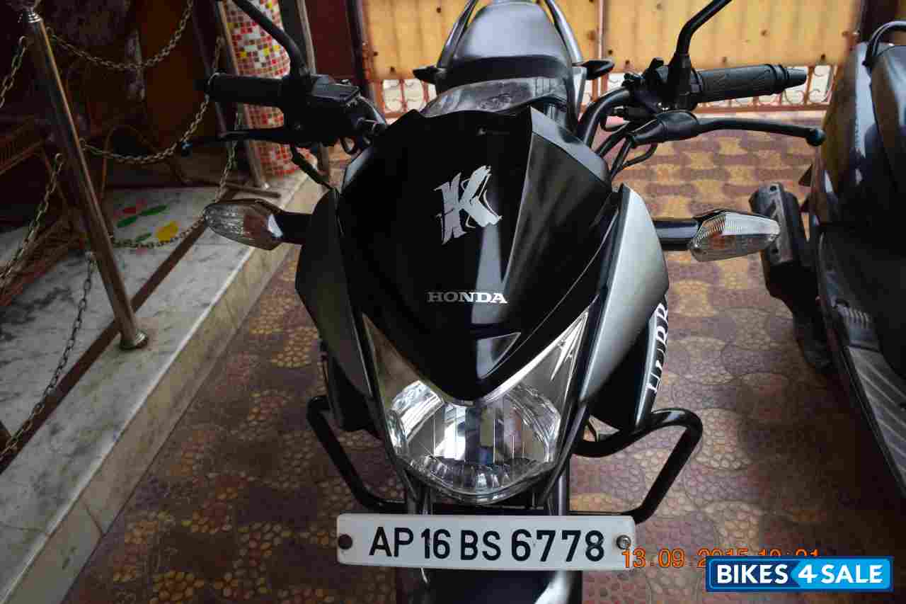 Sliver Honda Unicorn Dazzler