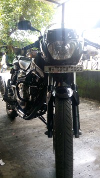 Black Bajaj Pulsar 180 DTSi