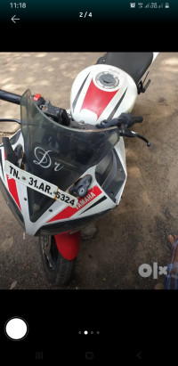 White And Red 50th Year Specia Yamaha YZF R15 V2