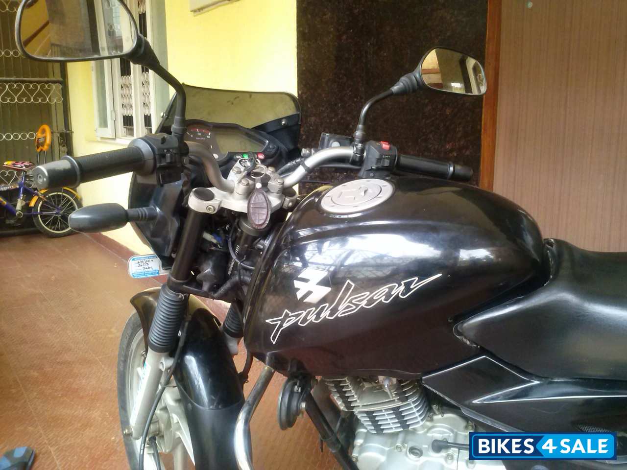 Black Bajaj Pulsar 150 DTSi Black Bajaj Pulsar 150 DTSi