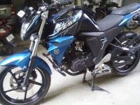 Blue Yamaha FZ-S FI V2