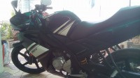 Racing Black Yamaha YZF R15