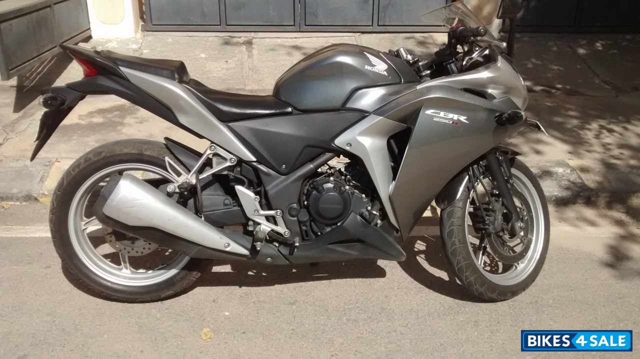 Silver Honda CBR 250R ABS