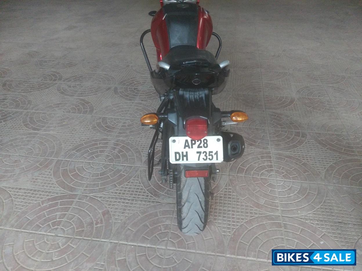 Red-black Yamaha FZ16