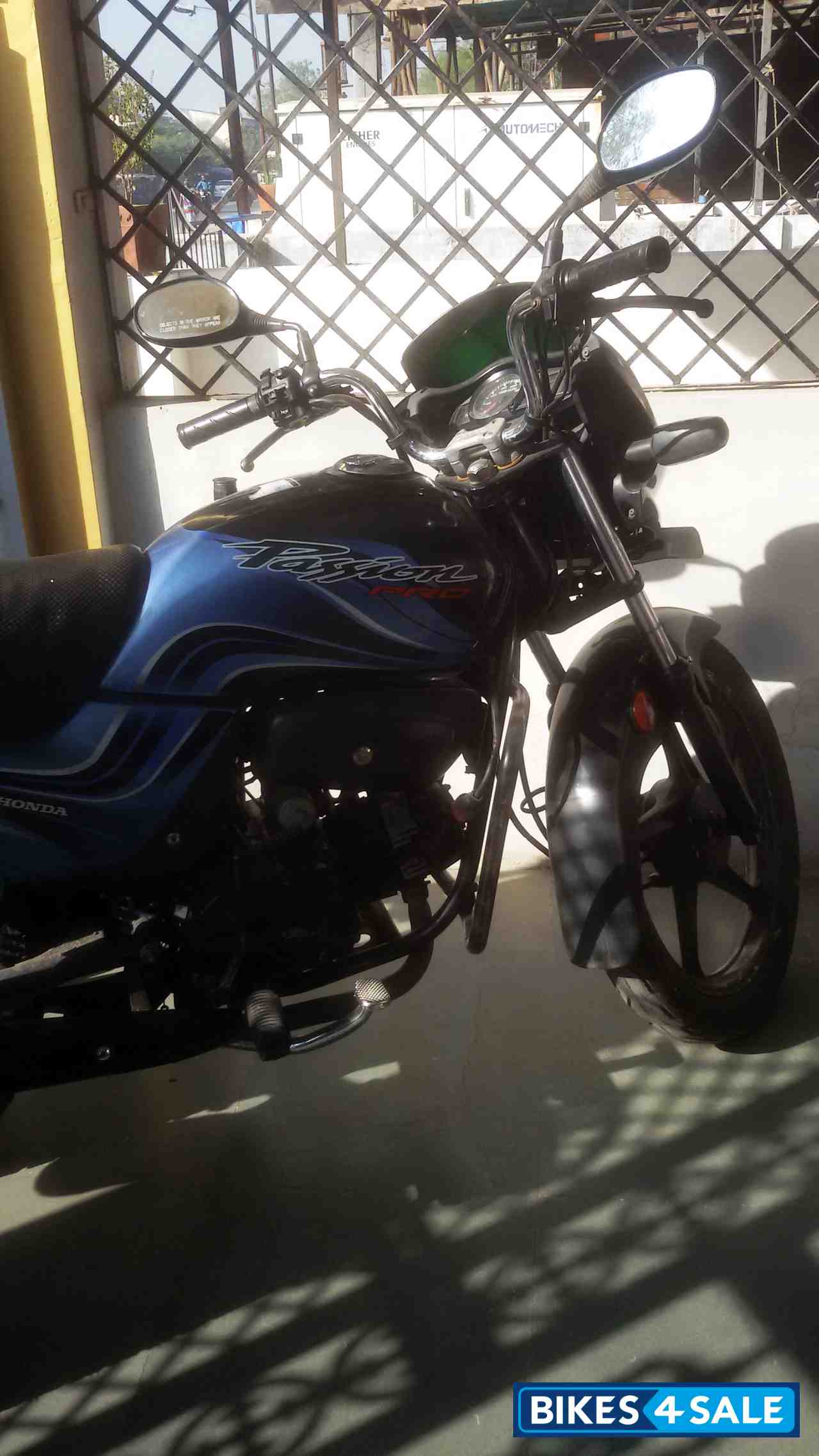 Blue And Black Hero Passion Pro