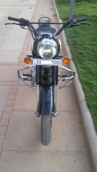 Black Royal Enfield Classic 350