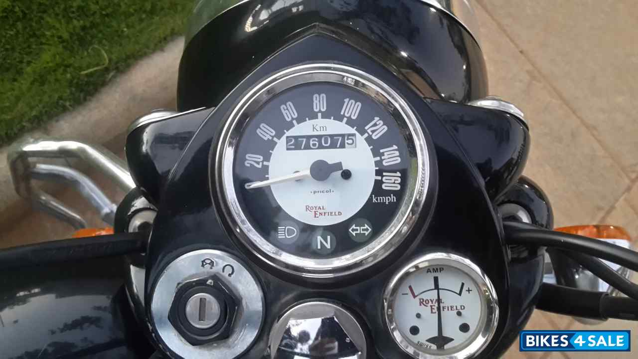 Black Royal Enfield Classic 350