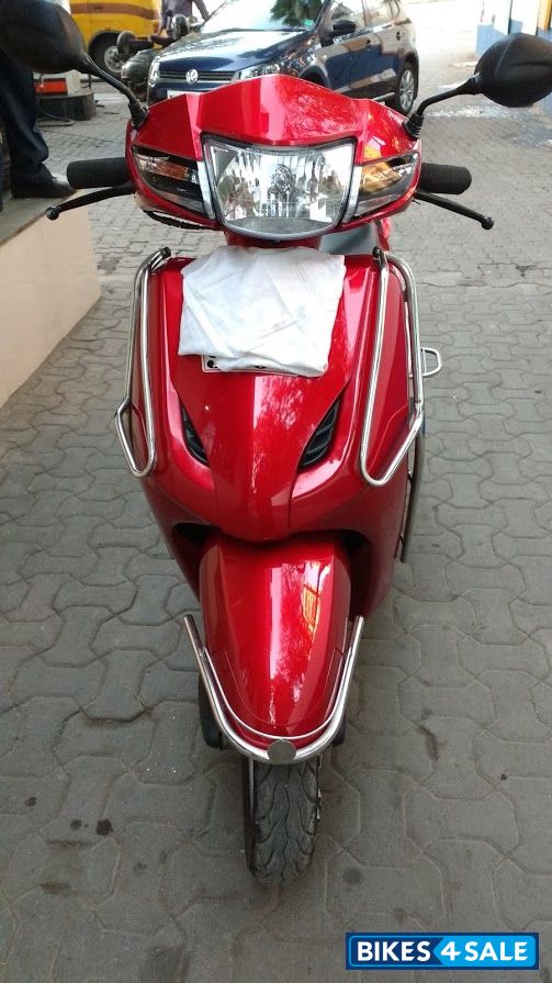 Red Honda Activa