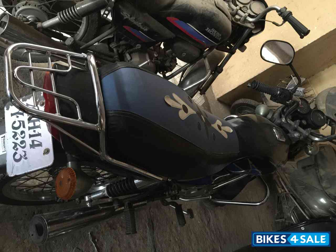 Black Blue Bajaj Aspire