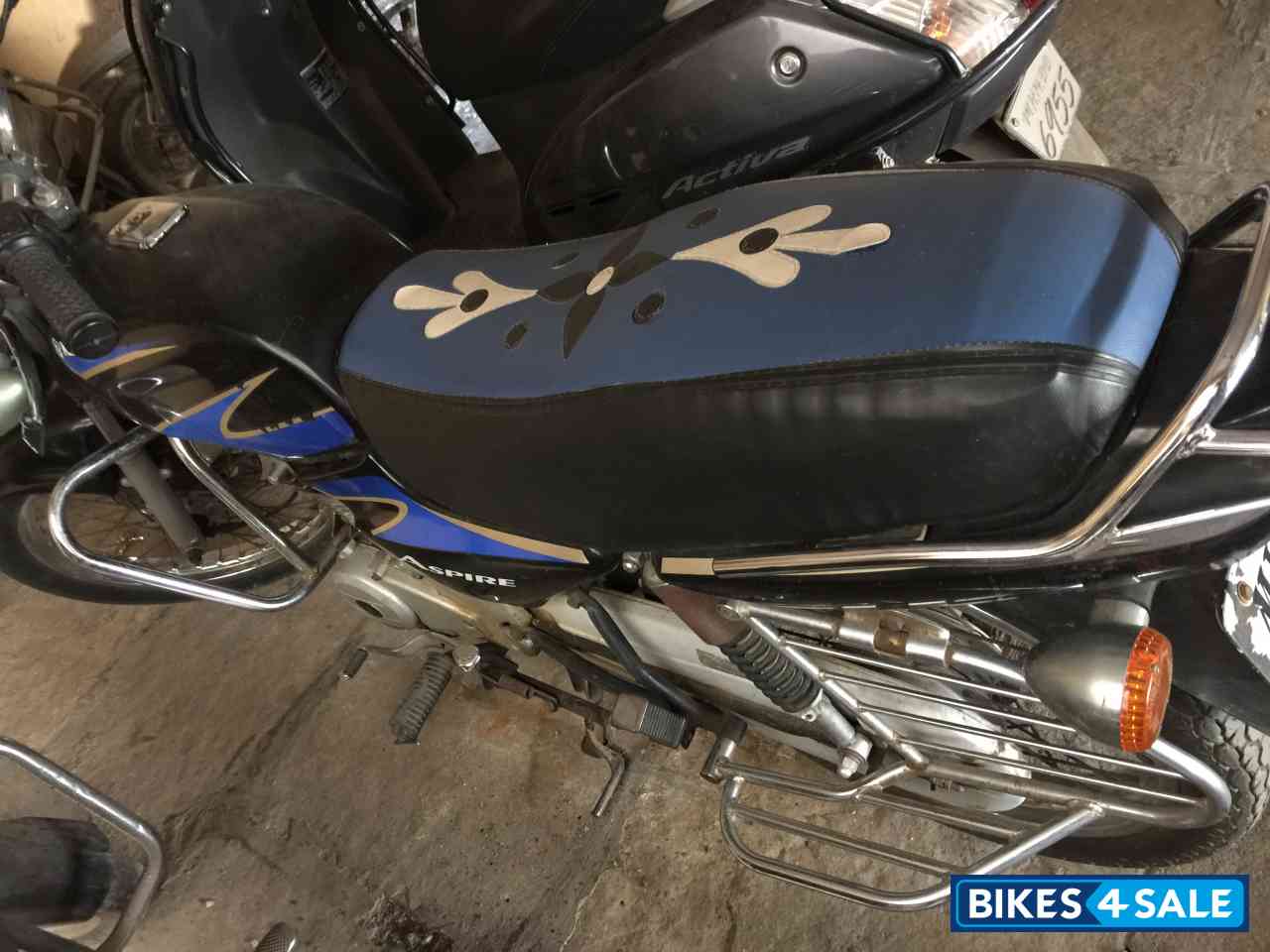 Black Blue Bajaj Aspire