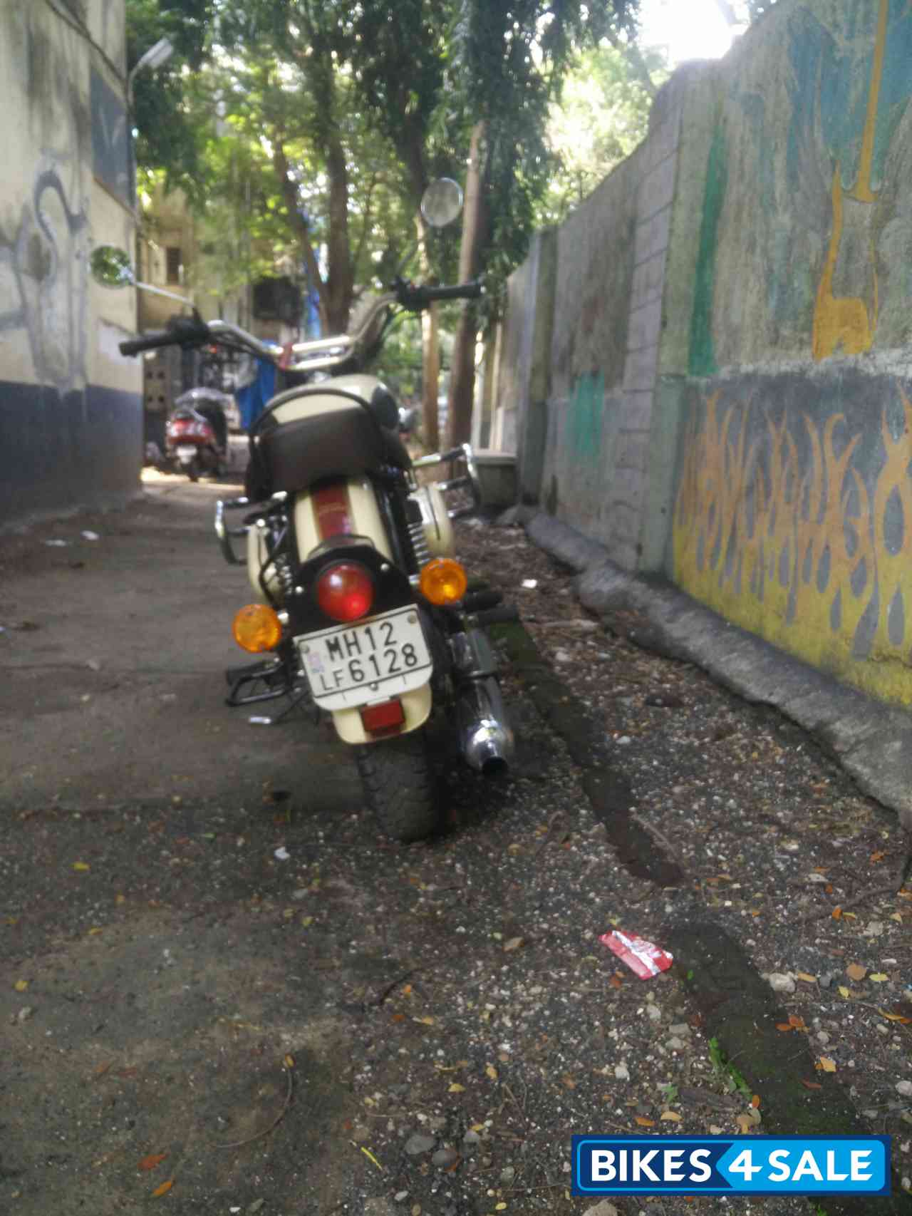 Tan Maroon Royal Enfield Classic 500