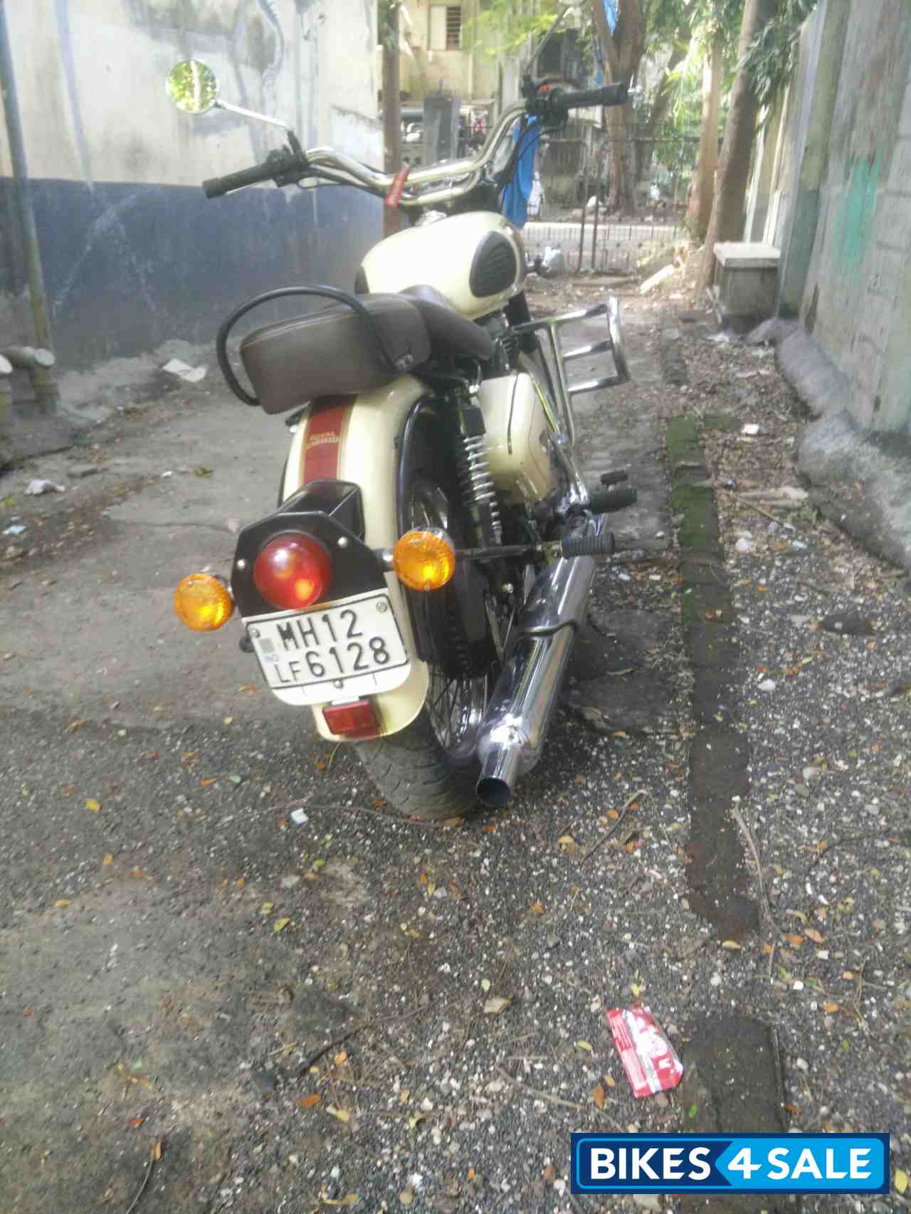Tan Maroon Royal Enfield Classic 500