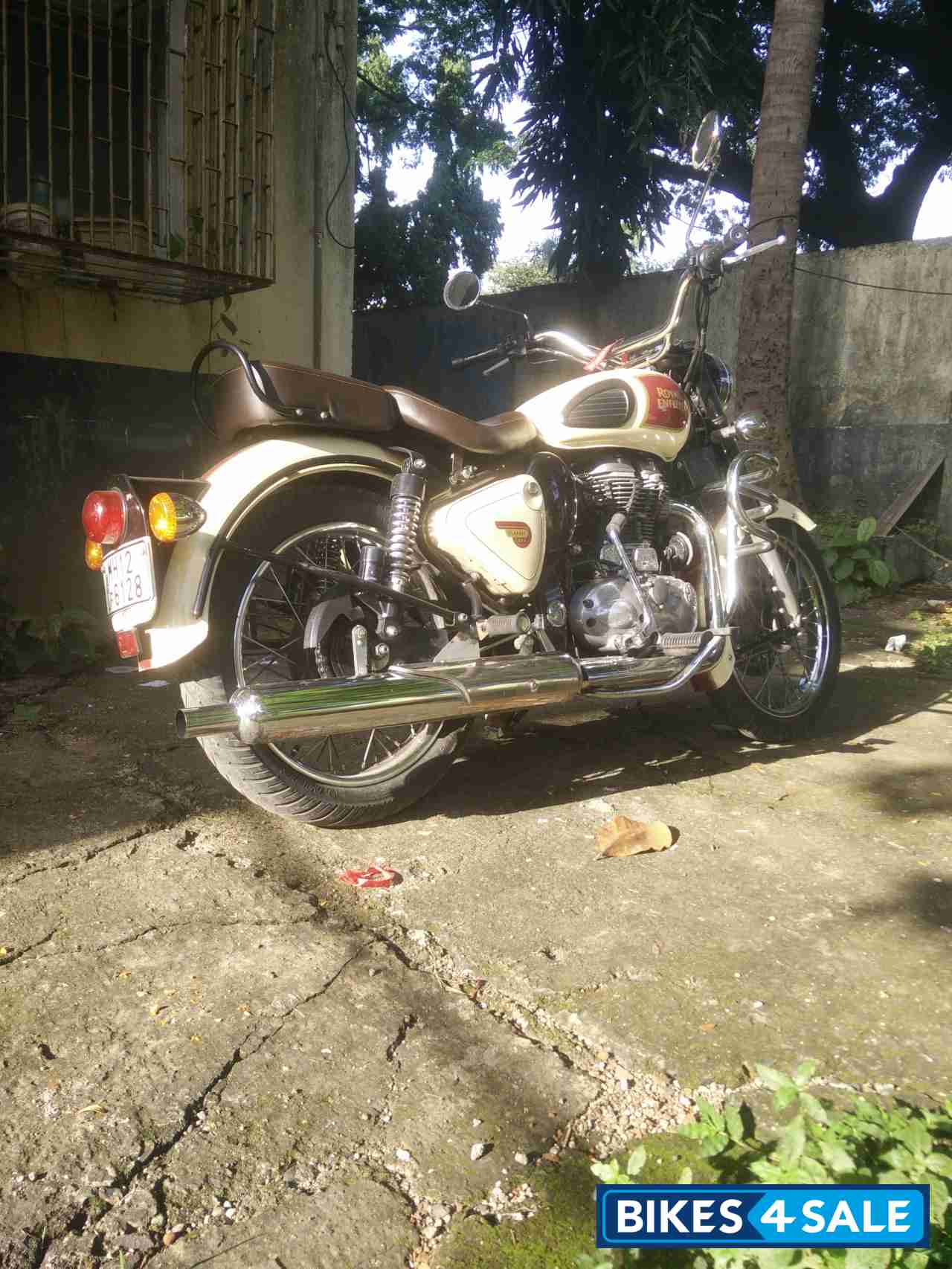 Tan Maroon Royal Enfield Classic 500