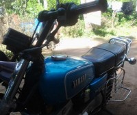 Blue Yamaha RX 100