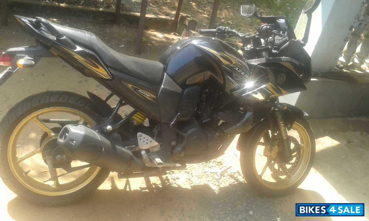 Black Yamaha Fazer