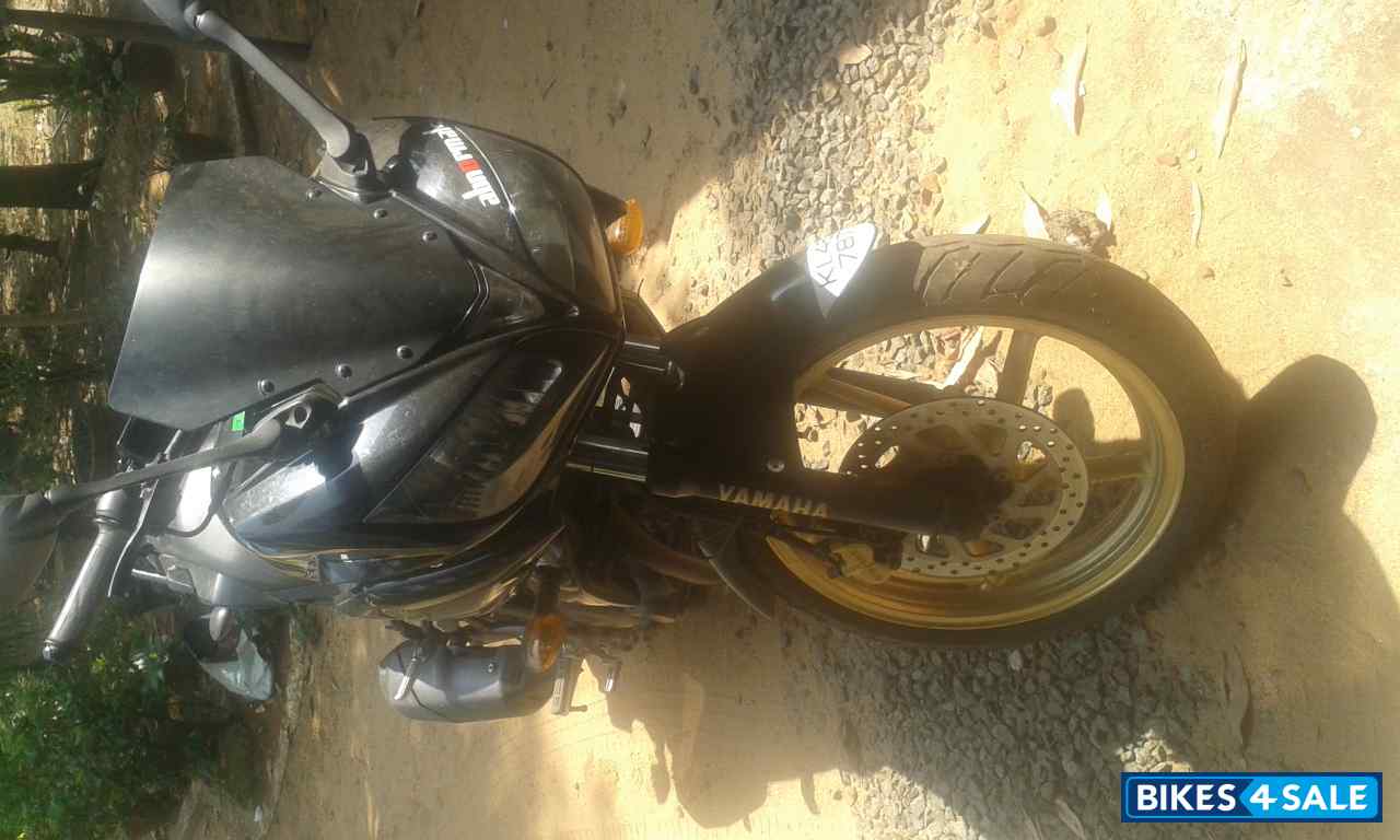 Black Yamaha Fazer