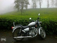 Silver Royal Enfield Thunderbird TwinSpark 350