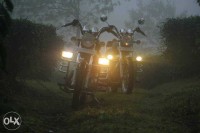 Silver Royal Enfield Thunderbird TwinSpark 350