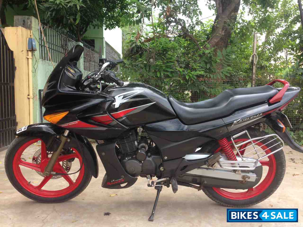 Black Hero Karizma R