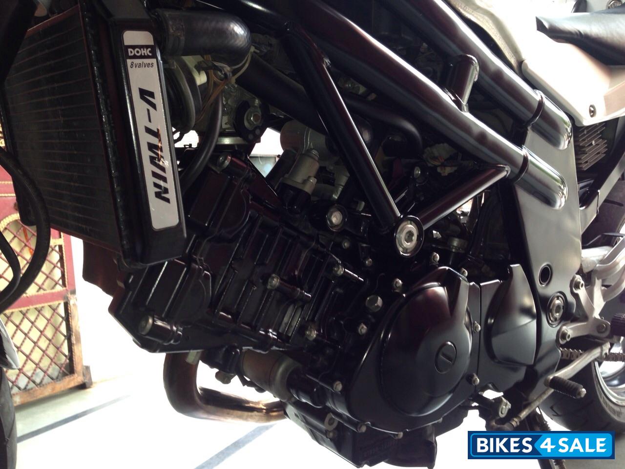 White Hyosung GT650N