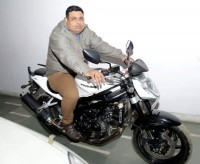 White Hyosung GT650N