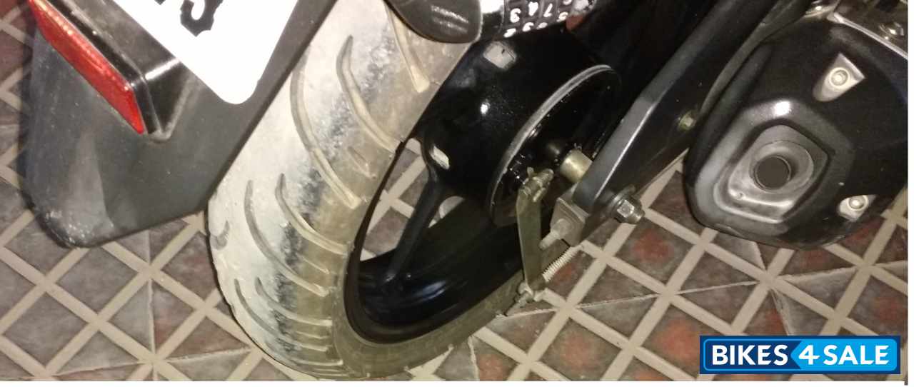 Black Yamaha FZ16 Black Yamaha FZ16