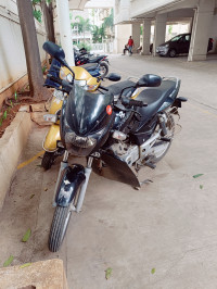 Black Bajaj Pulsar 150 DTSi
