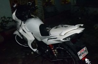 White Hero Karizma ZMR