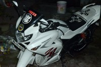 White Hero Karizma ZMR