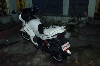 White Hero Karizma ZMR