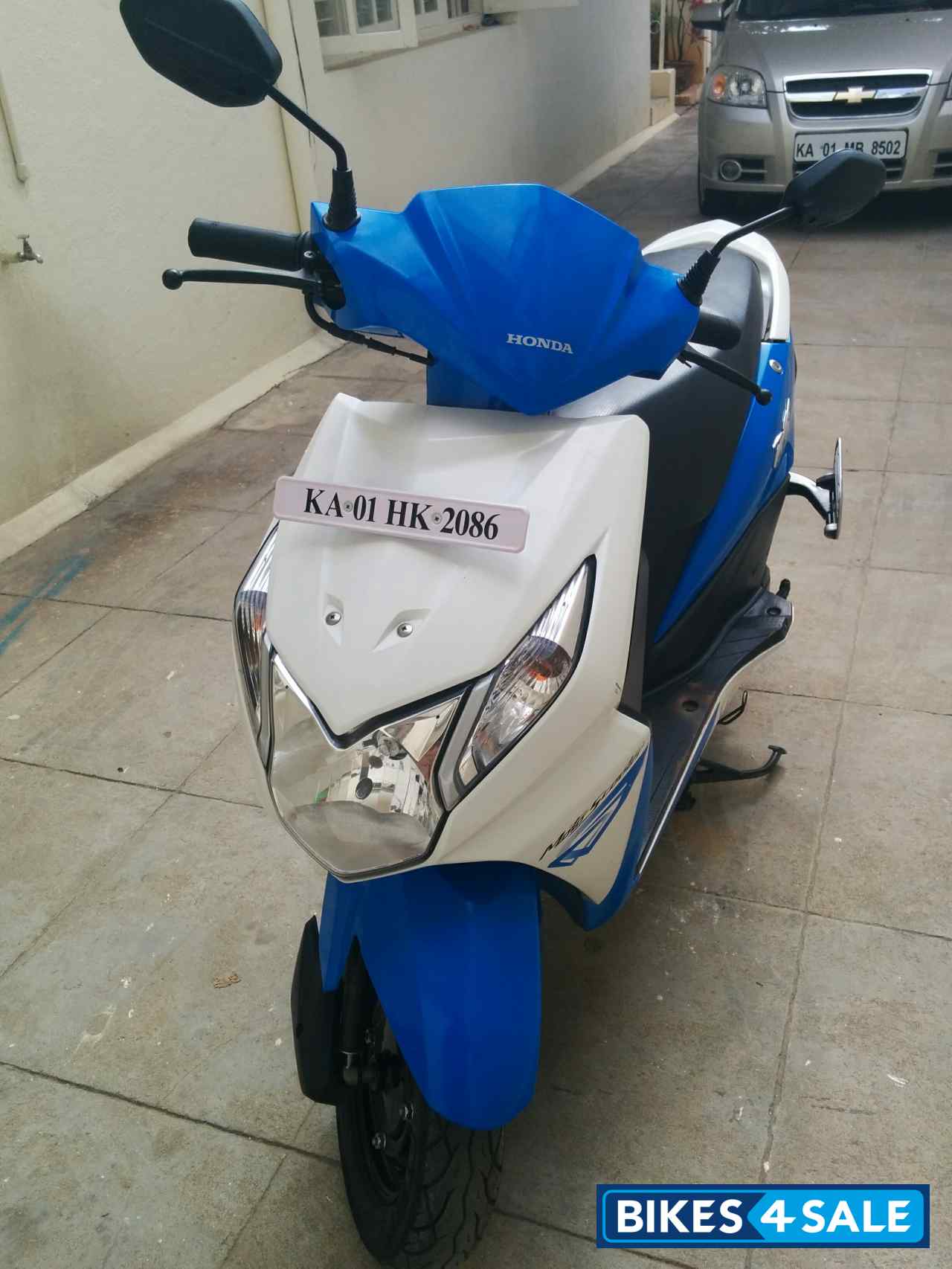 White And Blue Honda Dio