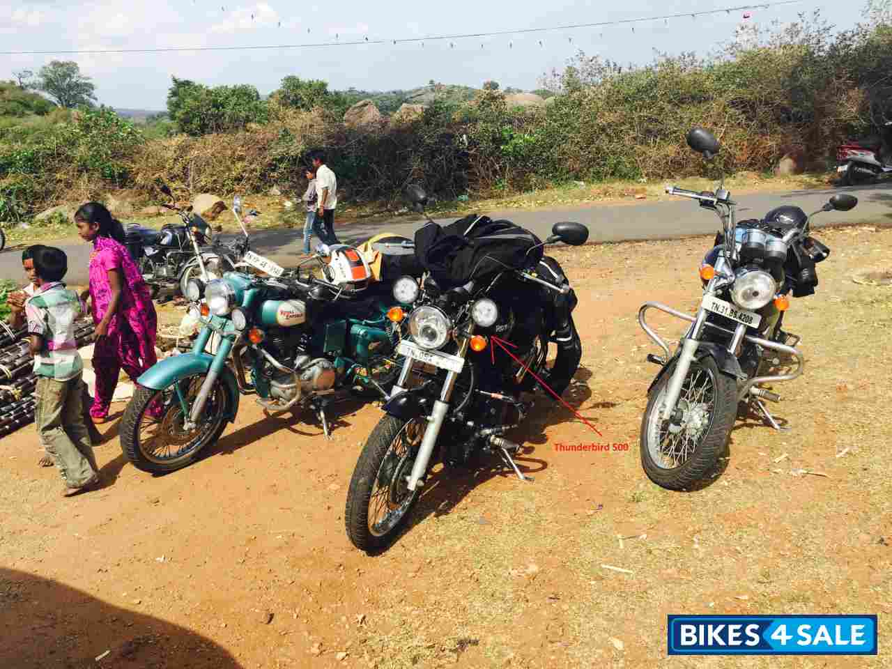 Matte Black Royal Enfield Thunderbird 500